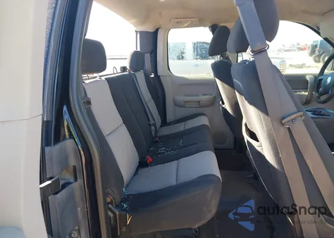 2008 Chevrolet Silverado 1500 Work Truck z USA, uszkodzony, nr VIN 1GCEC19X08Z297961